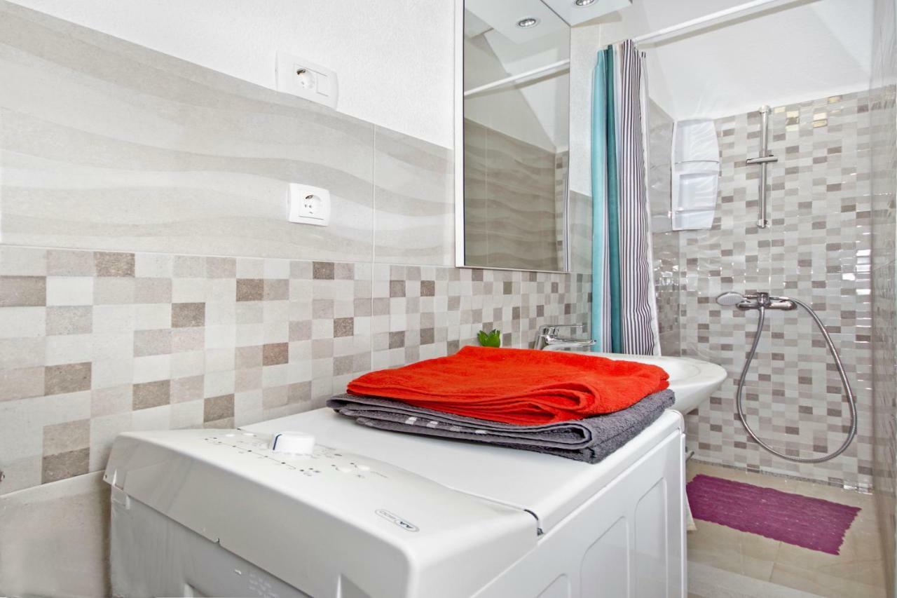 Apartments Andela Makarska Eksteriør bilde