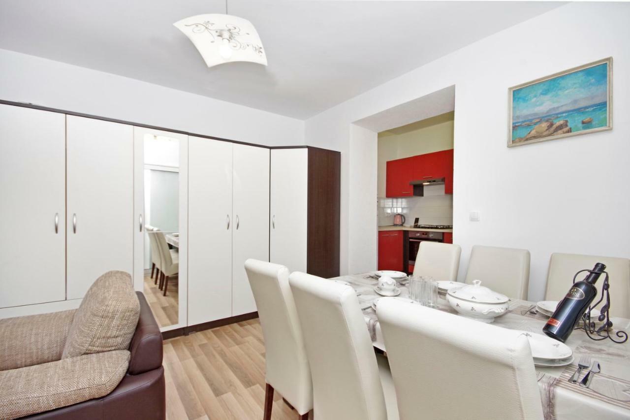 Apartments Andela Makarska Eksteriør bilde