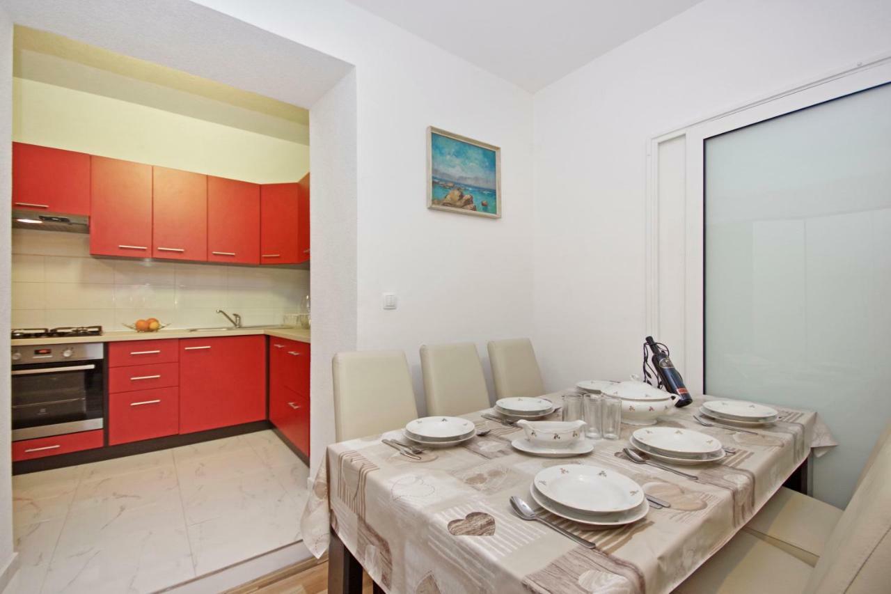 Apartments Andela Makarska Eksteriør bilde